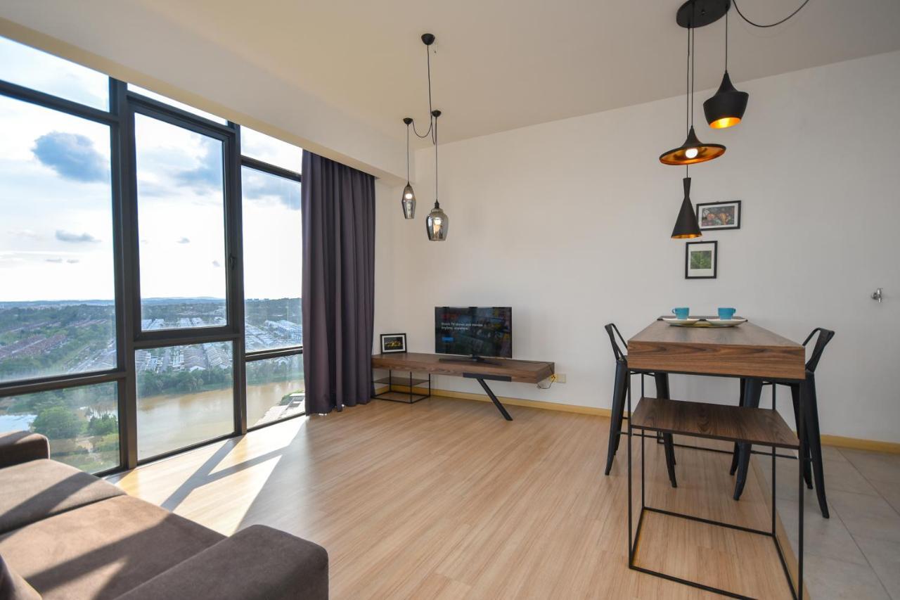 Cube 8Teens By Nest Home Johor Bahru Exterior foto